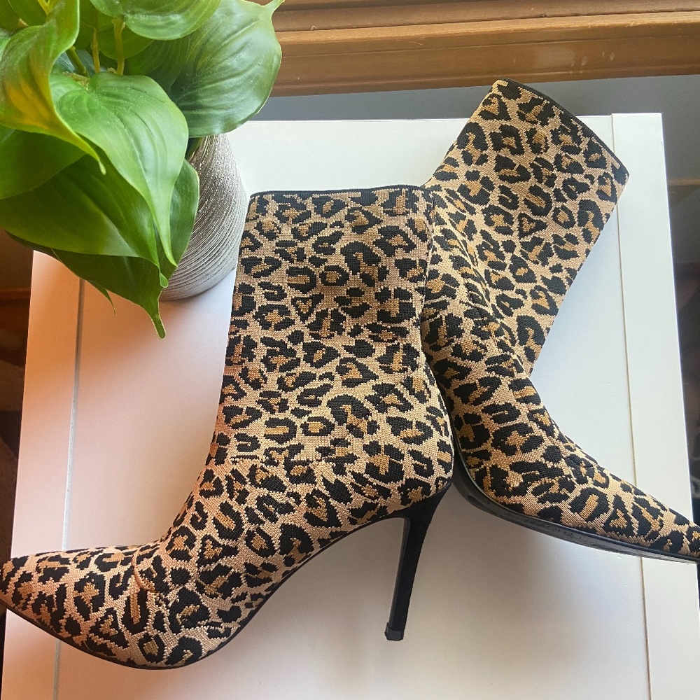 Steve Madden Booties